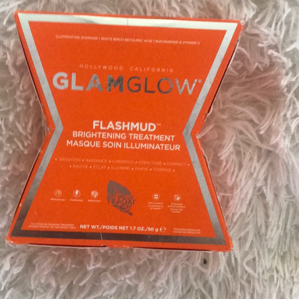 GLAMGLOW FLASHMUD Brighting Treatment